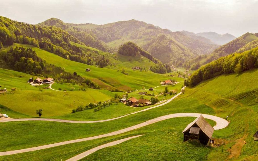 Kinh nghiệm du lịch Thuỵ Sĩ Interlaken tự túc – Vùng Bernese Oberland